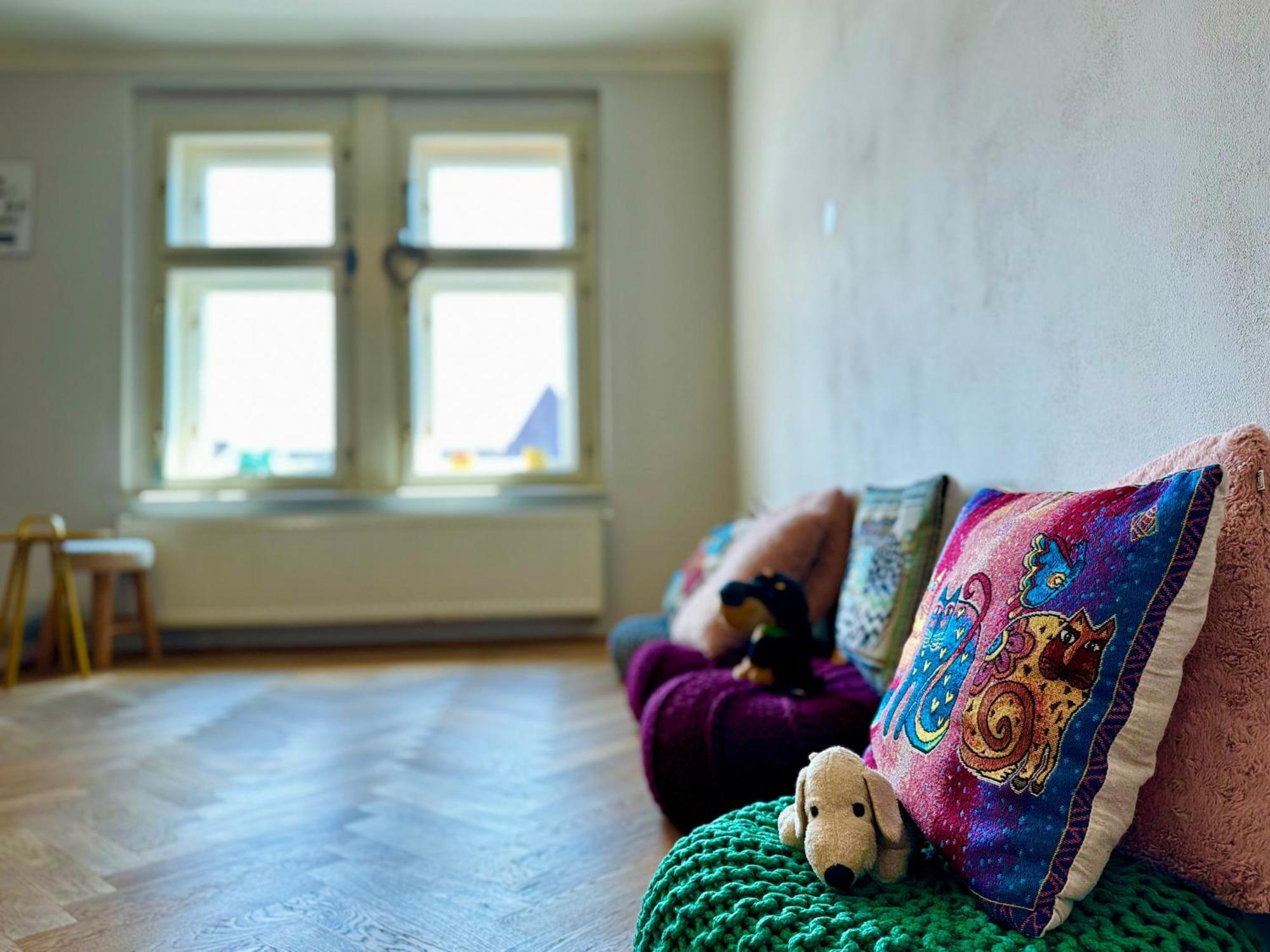 Knk Vibrant Central Spacious Hideaway Apartamento Hradec Králové Exterior foto